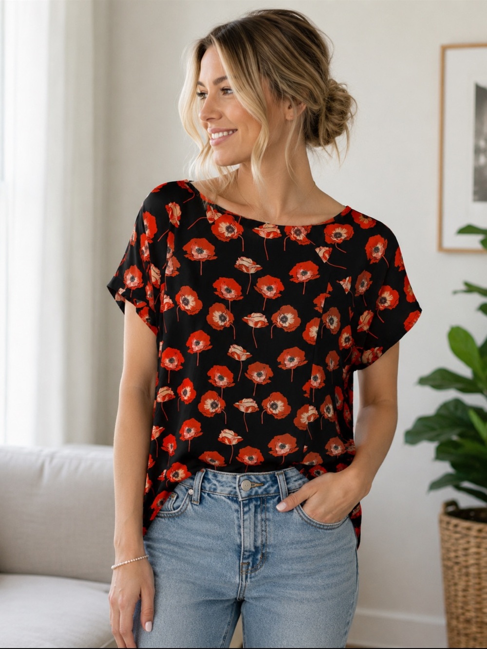 Cabi Black Red Poppy Floral Short Sleeve Flowy Blouse Top Size Small